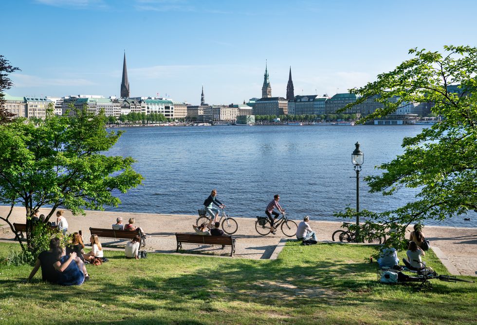 Ta tåget söderut: Guide till härliga Hamburg