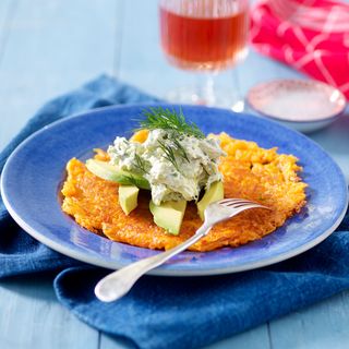 Zucchinifritters med fetaost och dill