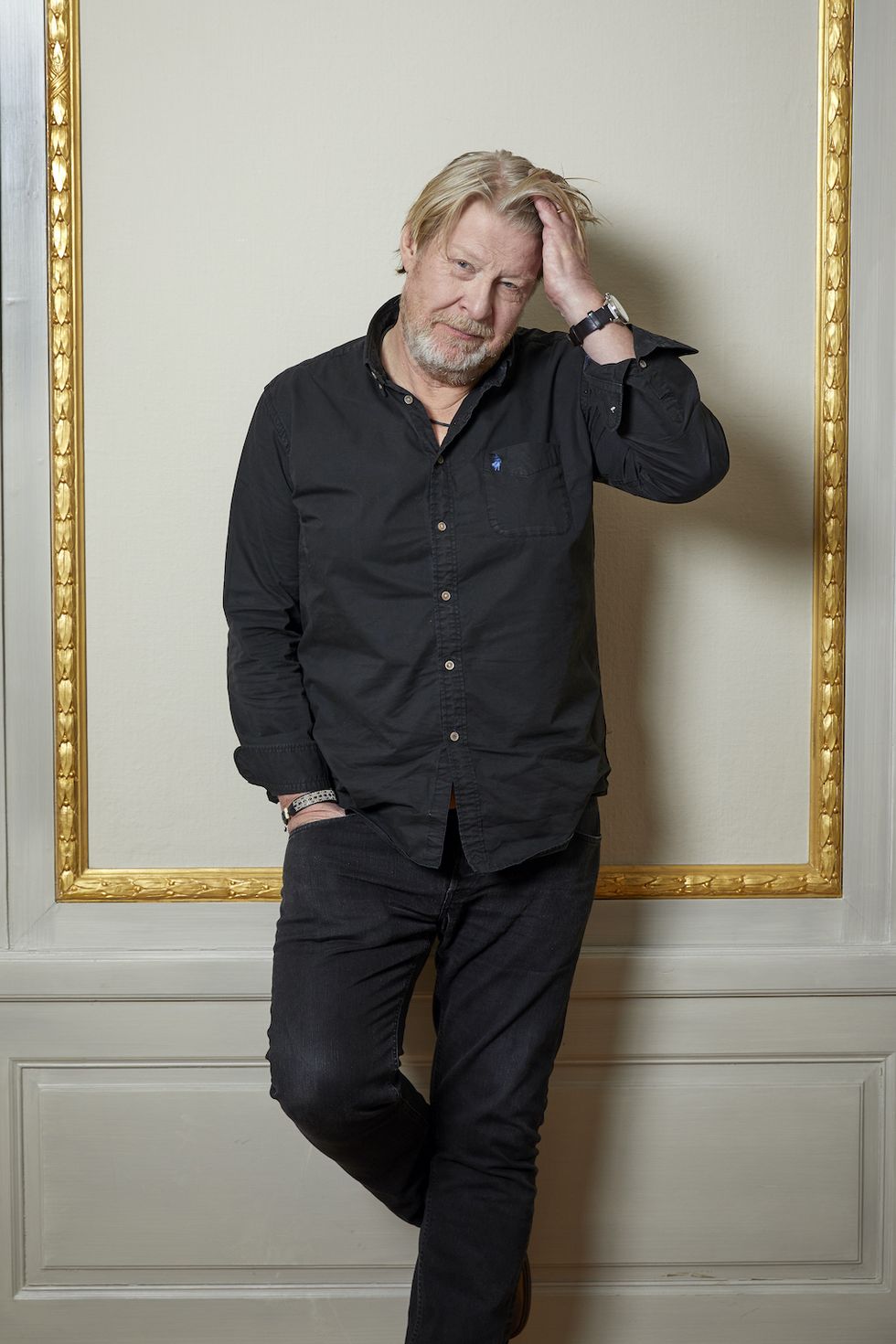 Rolf Lassgård spelar transsexuell i