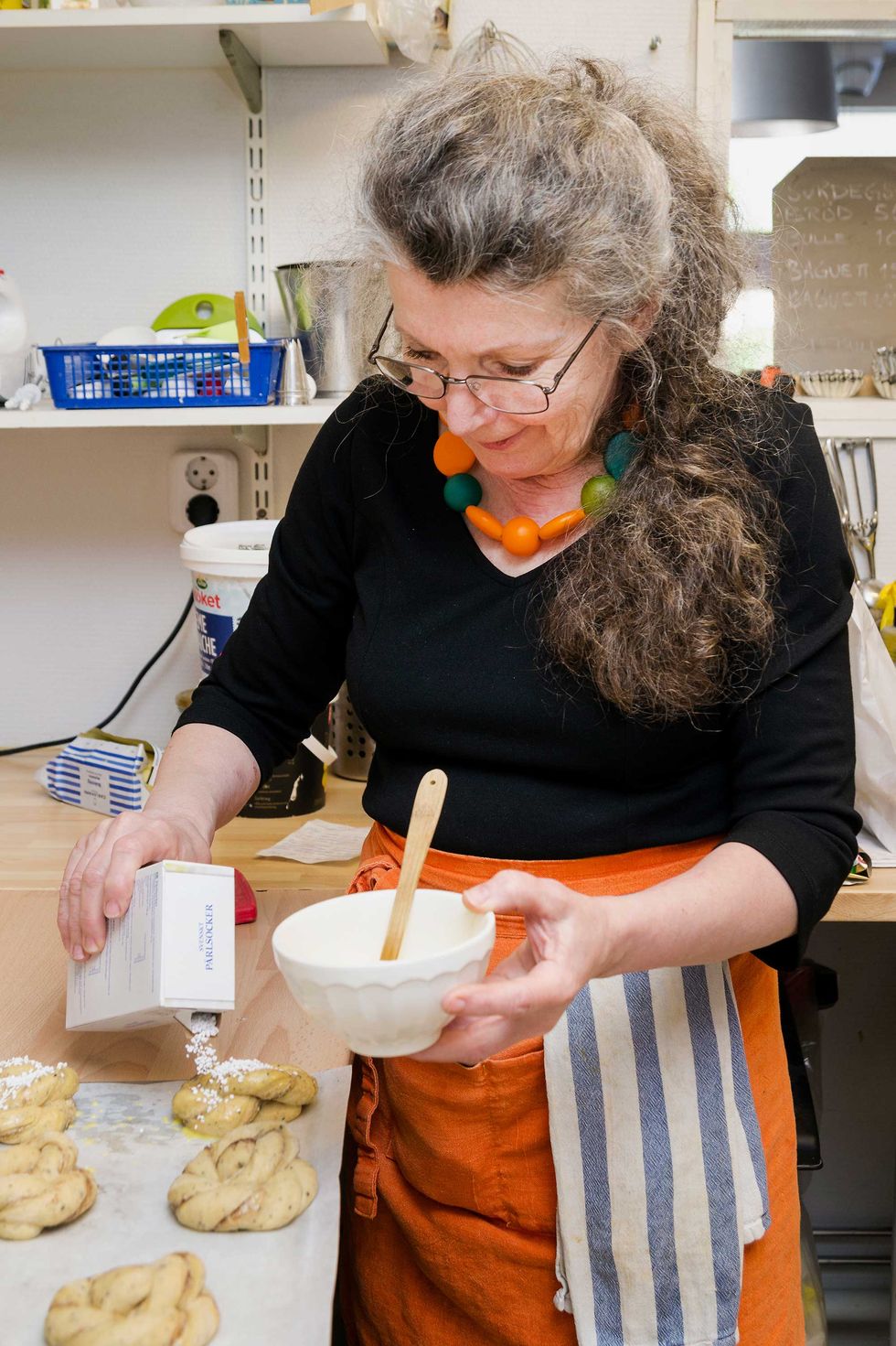 May-Anita bytte datorn mot bullar och bakelser