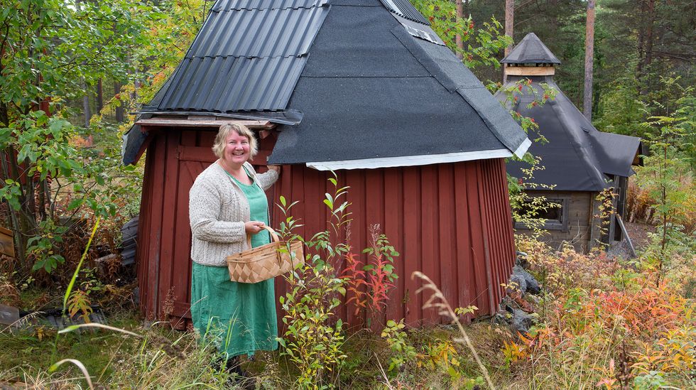 Eva förvandlar vilda växter till samiska smaker