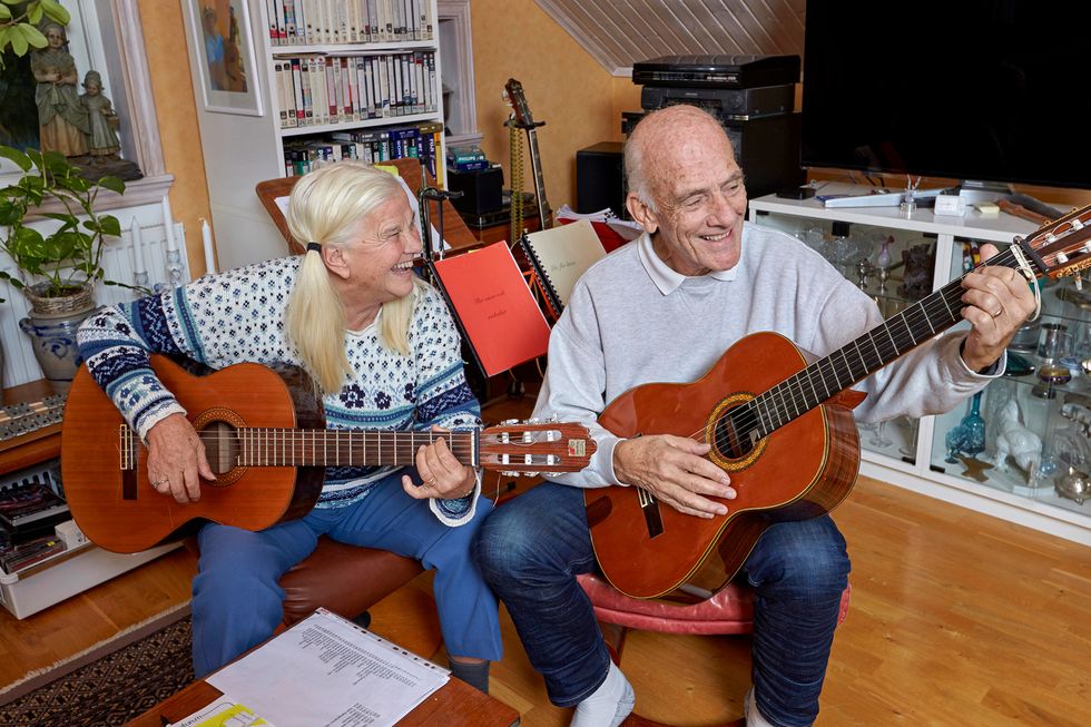 Grannarna Karin och Jan blev kära efter 50 år: 