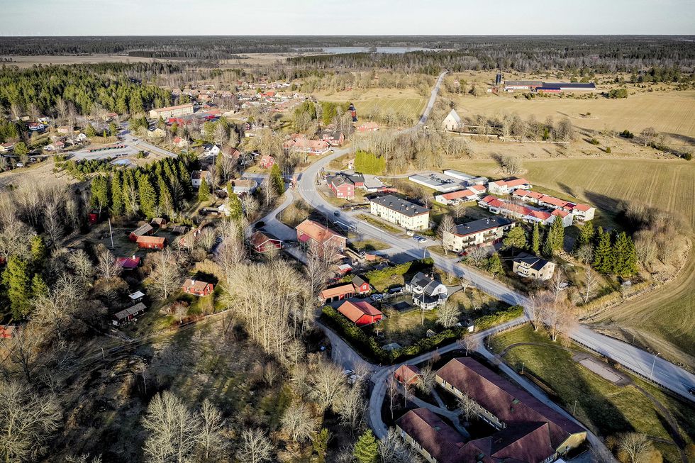 Josefine lämnade Knutbysekten efter 22 år: ”Hur kunde vi låta allt ske?