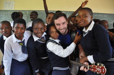 Måns Zelmerlöw: Vi ska få den här skolan på fötter!