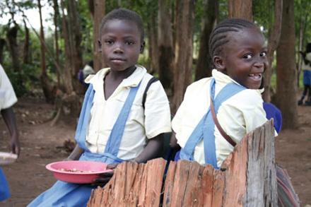 Vartenda öre går till vår skola i Kenya!