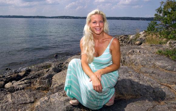 Malena Ernman: När jag är bortrest får barnen gosa med Moses