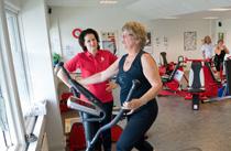 Karin tröttnade på siffror och avtal - startade eget gym!