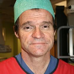 Magnus var först i Sverige med att testa ny metod mot Hortons huvudvärk!