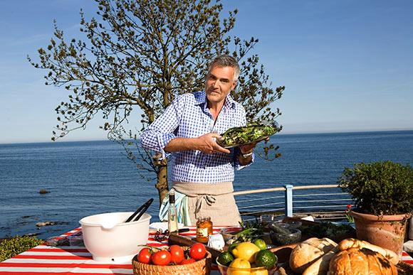 Njut av sommaren – precis som Ernst!