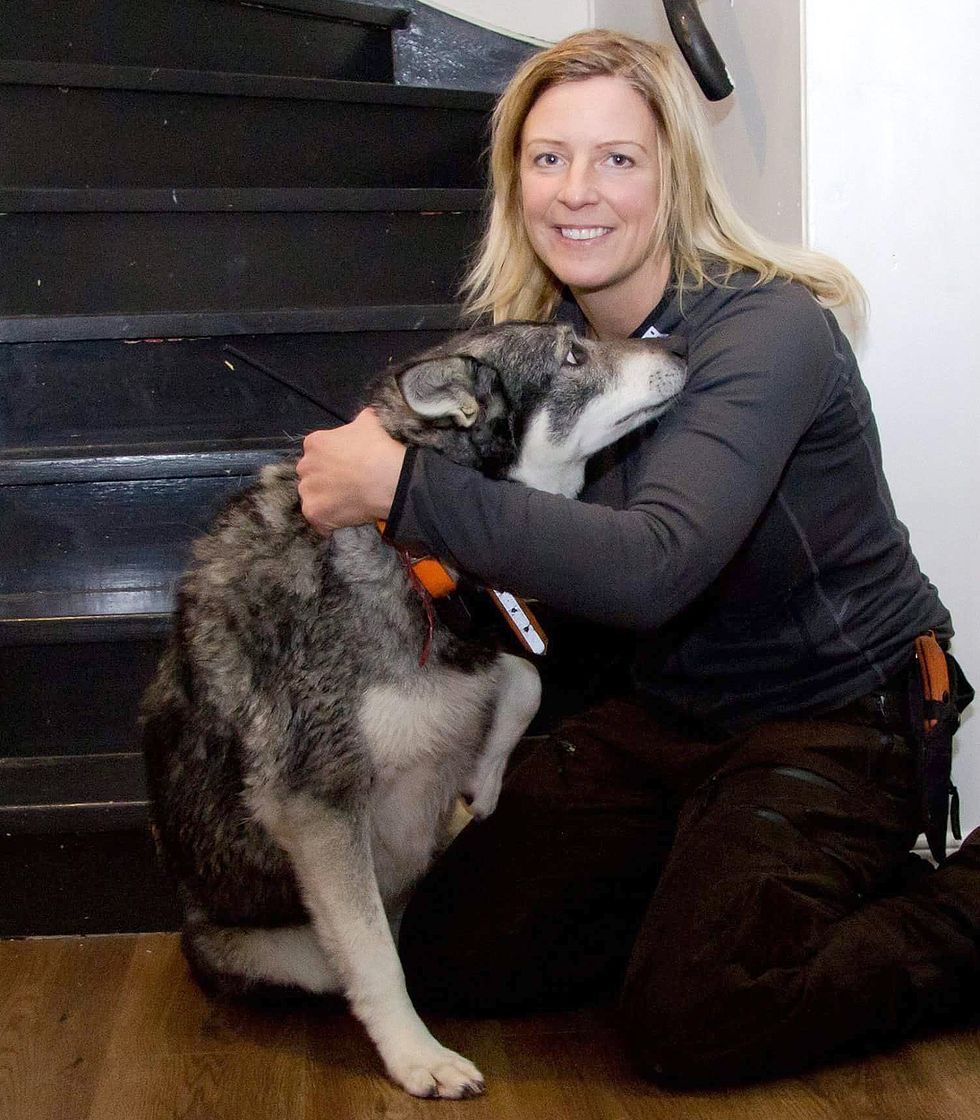 Linda räddade sin hund när hon gick igenom isen: