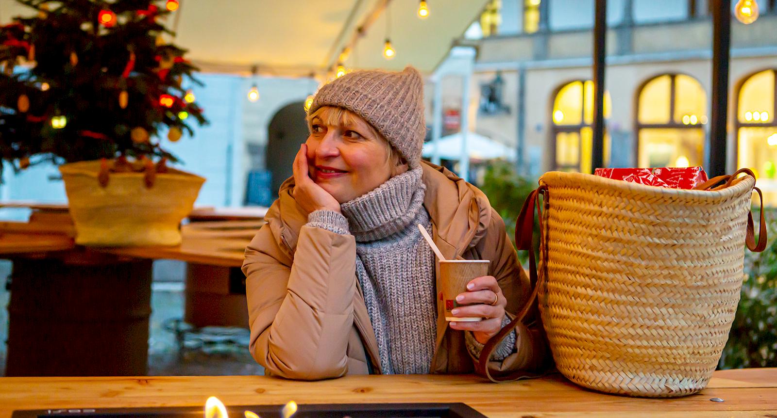 Bästa tipsen till dig som firar jul ensam – så får du en fin högtid på egen hand
