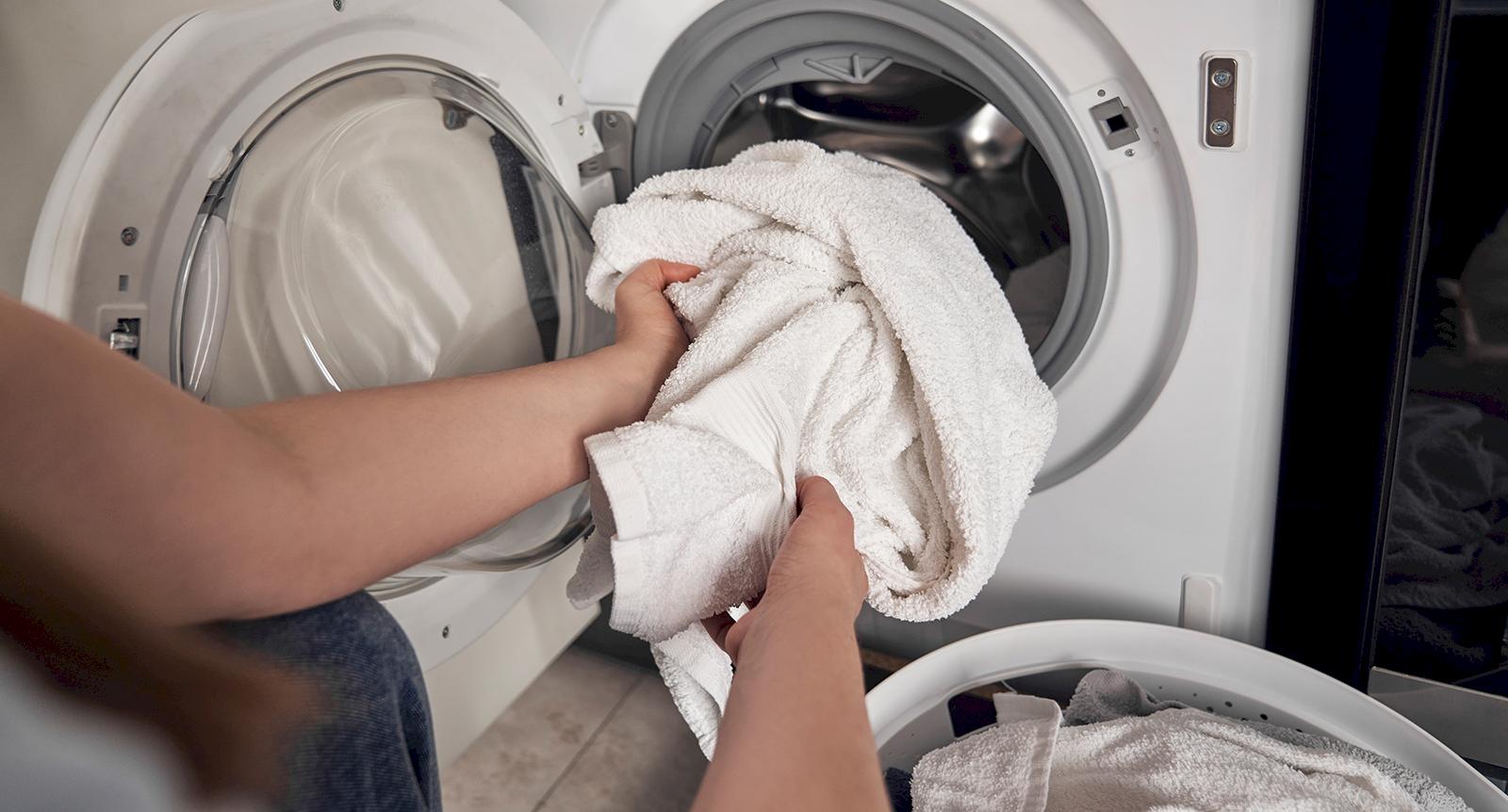 Så gör du rent tvättmaskinen: Enkel guide steg för steg