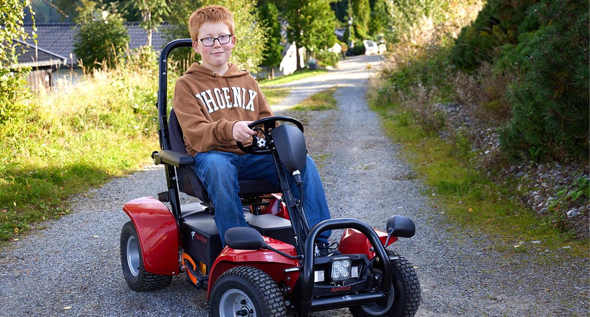 13-årige Dennis föddes med ovanligt hjärtfel
