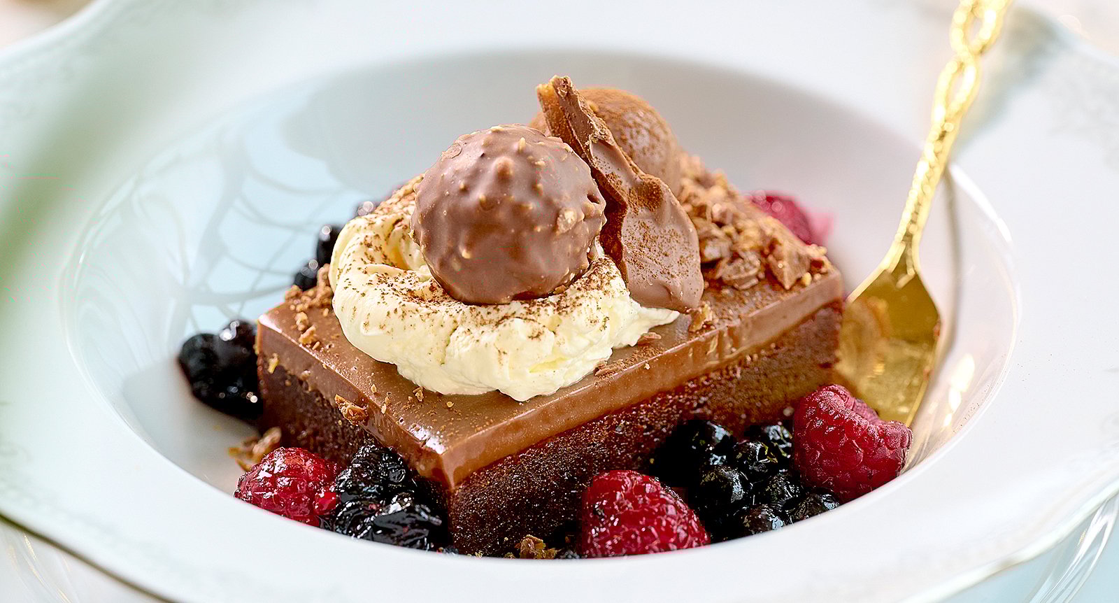 Brownie med brynt smör och mjölkchokladganache