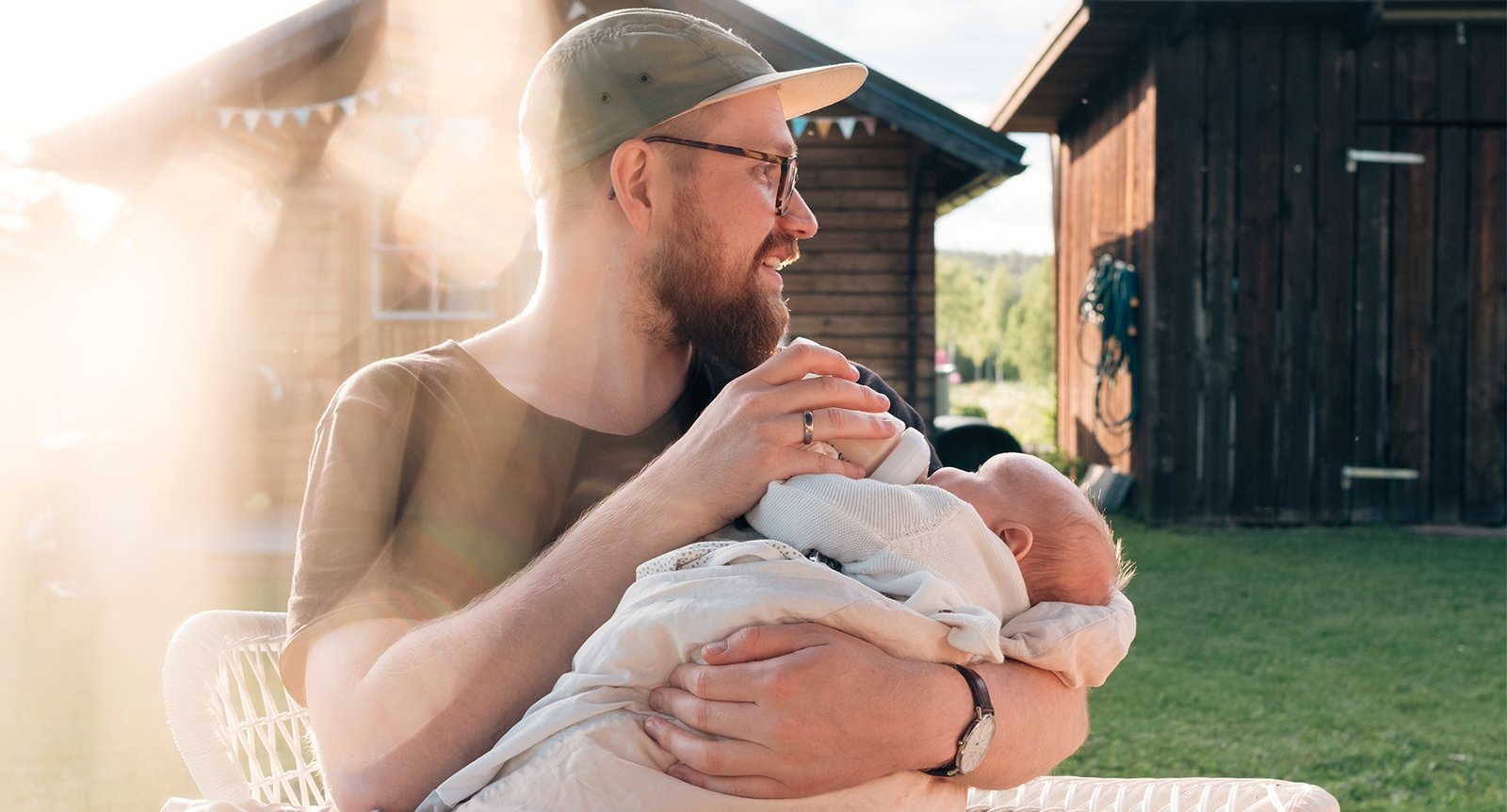 Amning eller nappflaska – vad är egentligen bäst?