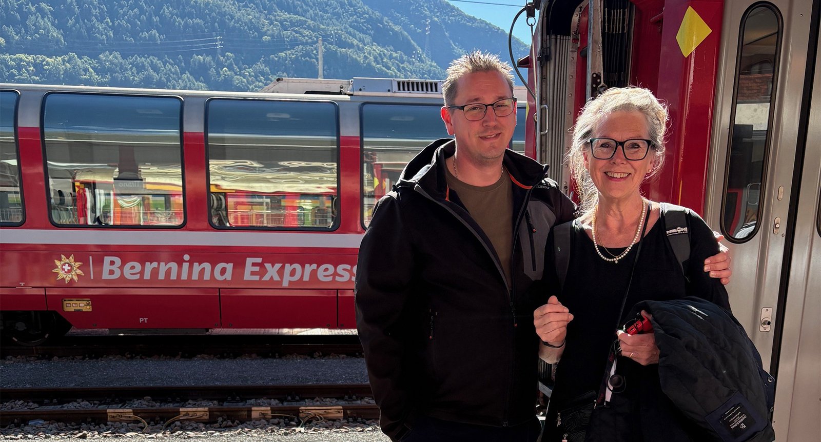 Mor och son åkte på Alpernas vackraste tågresa: ”Detta kan vi absolut göra om”