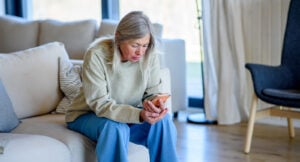 Åsa: Varför håller min dotter mig på avstånd?