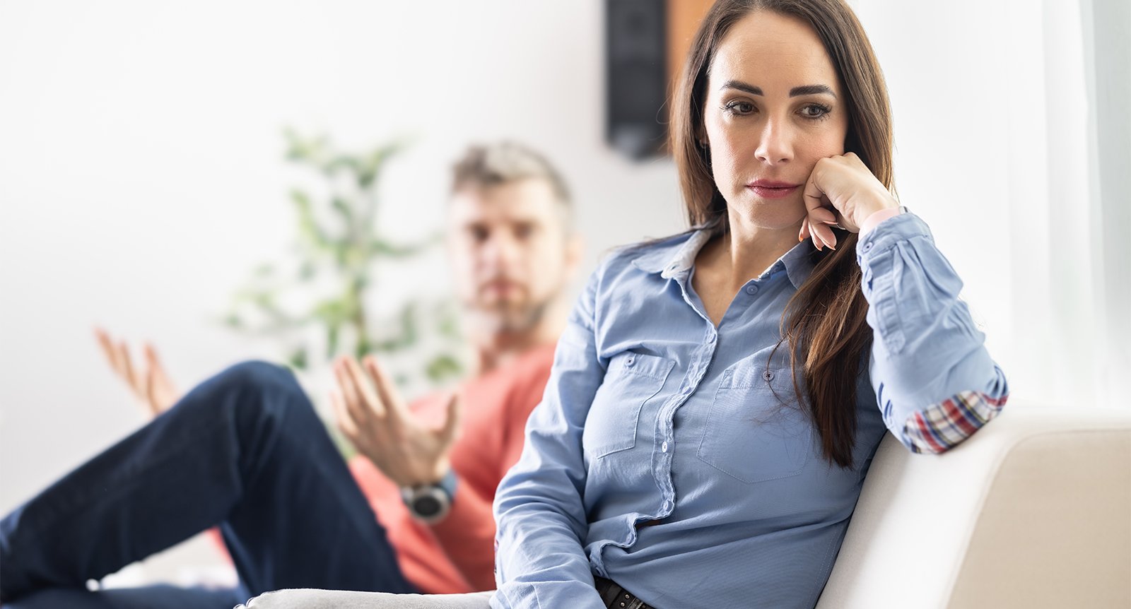 Viveca: Min man är en tjejtjusare – det får jag bara stå ut med