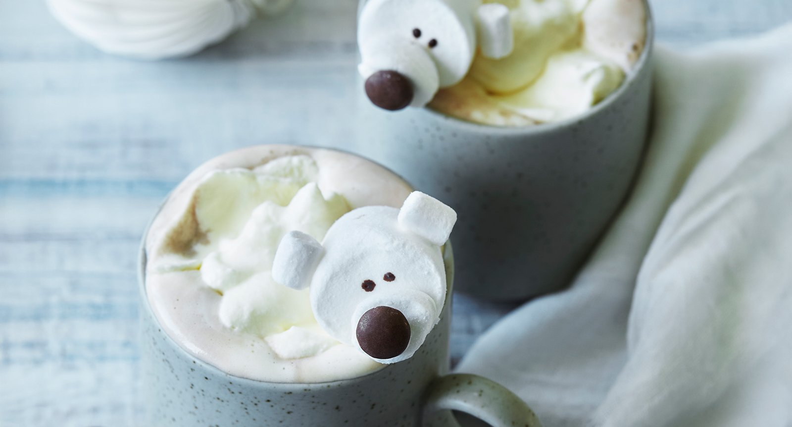 Lyxig varm choklad med marshmallow-isbjörnar