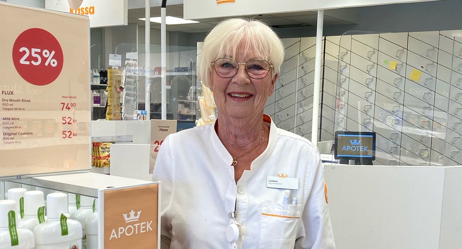 Lizbett, 74, fortsätter jobba efter pensioneringen: ”Det håller igång huvudet”