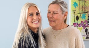 Molly växte upp hos sin moster efter mammans död: ”Hon betyder allt för mig”