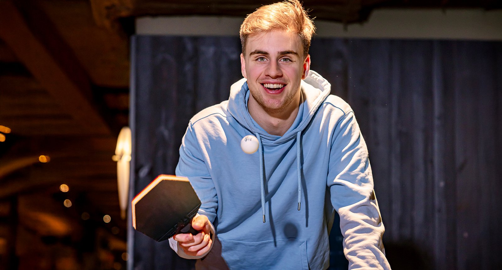 Truls Möregårdh är Gud i Kina: ”Det känns lite svårt att leva upp till, men jag gör mitt bästa”