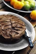 Gräddfilskaka med chokladglasyr