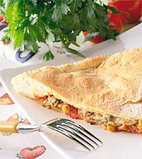 Stor inbakad pizza