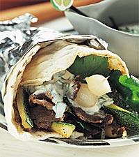 Viltskavrullar med limeyoghurt