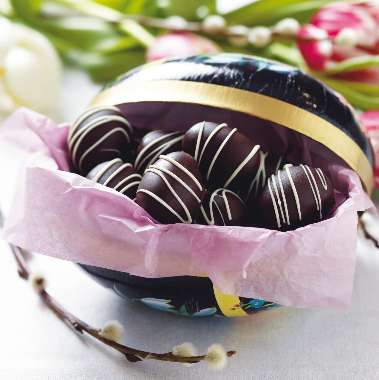 Chokladtryffelägg med nougat