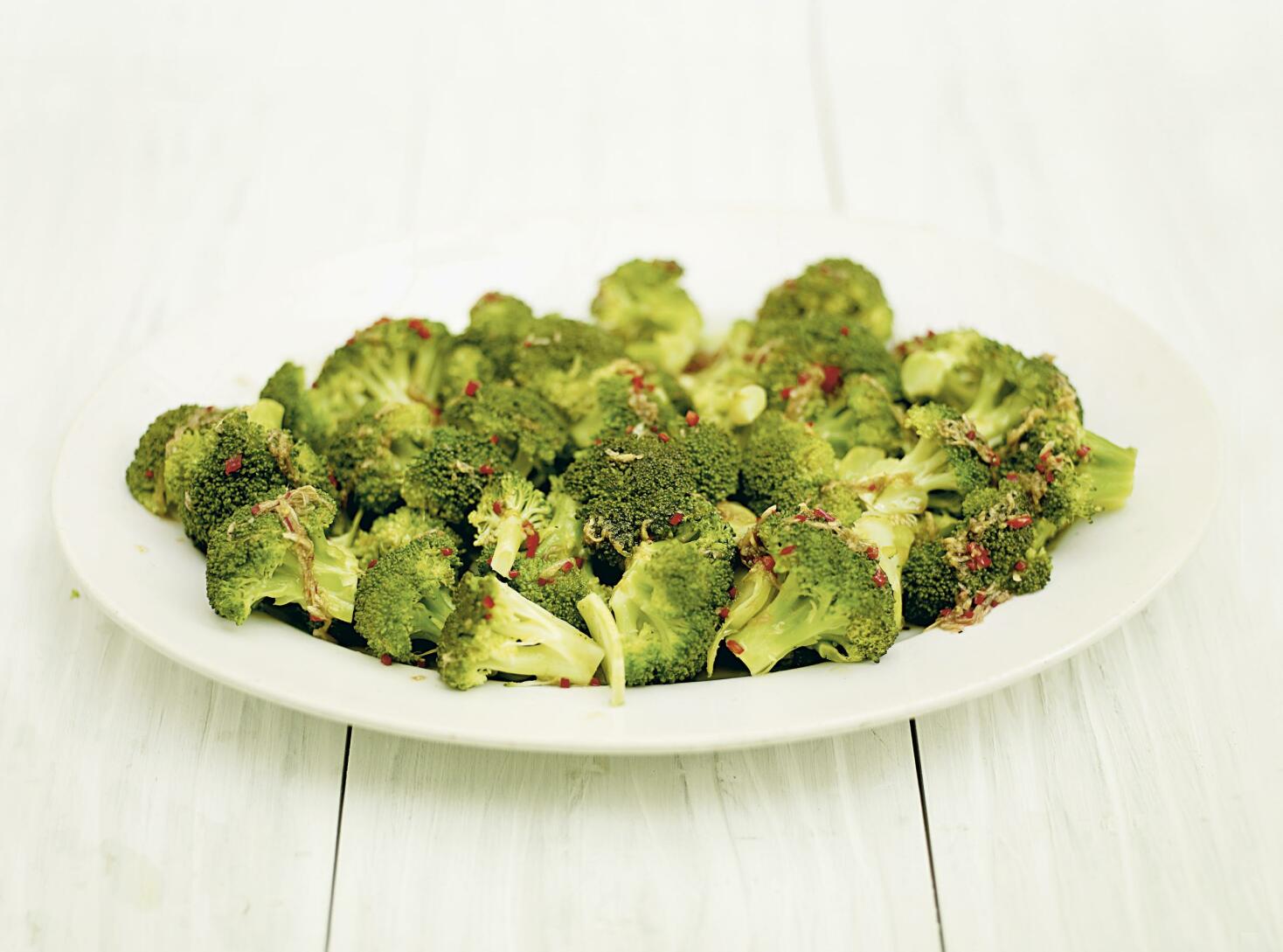 Broccoli med asiatisk dressing