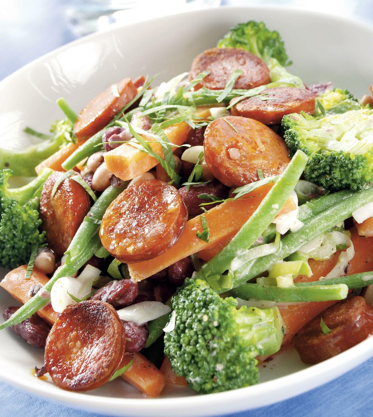 Korvsallad med bönor