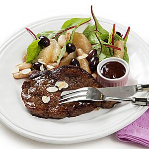 Karrékotlett med blodgrapesallad