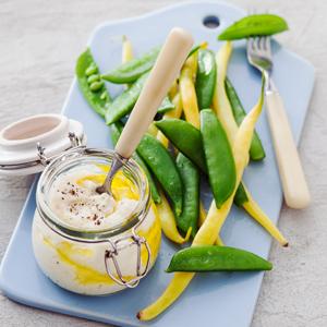 Sommarbönor med parmesanmajonnäs