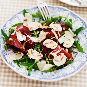 Bresaolasallad med tryffeldressing