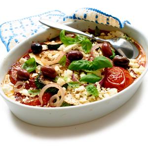 Medelhavsgratäng med oliver och feta