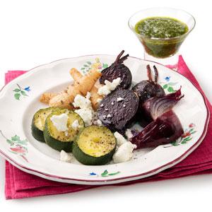 Ugnssallad med feta och citronpesto