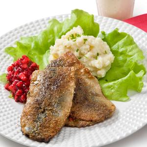 Chiliströmming med lingonsalsa