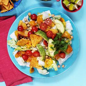 Nachosallad med limedressing