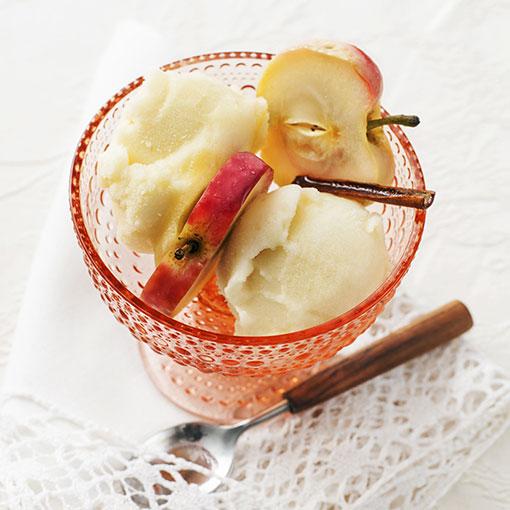 Enkel äppelsorbet med kanel