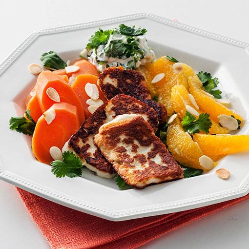 Stekt halloumi med apelsinfiléer