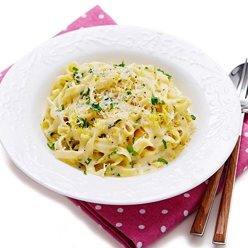 Fettuccine Alfredo med citron & persilja