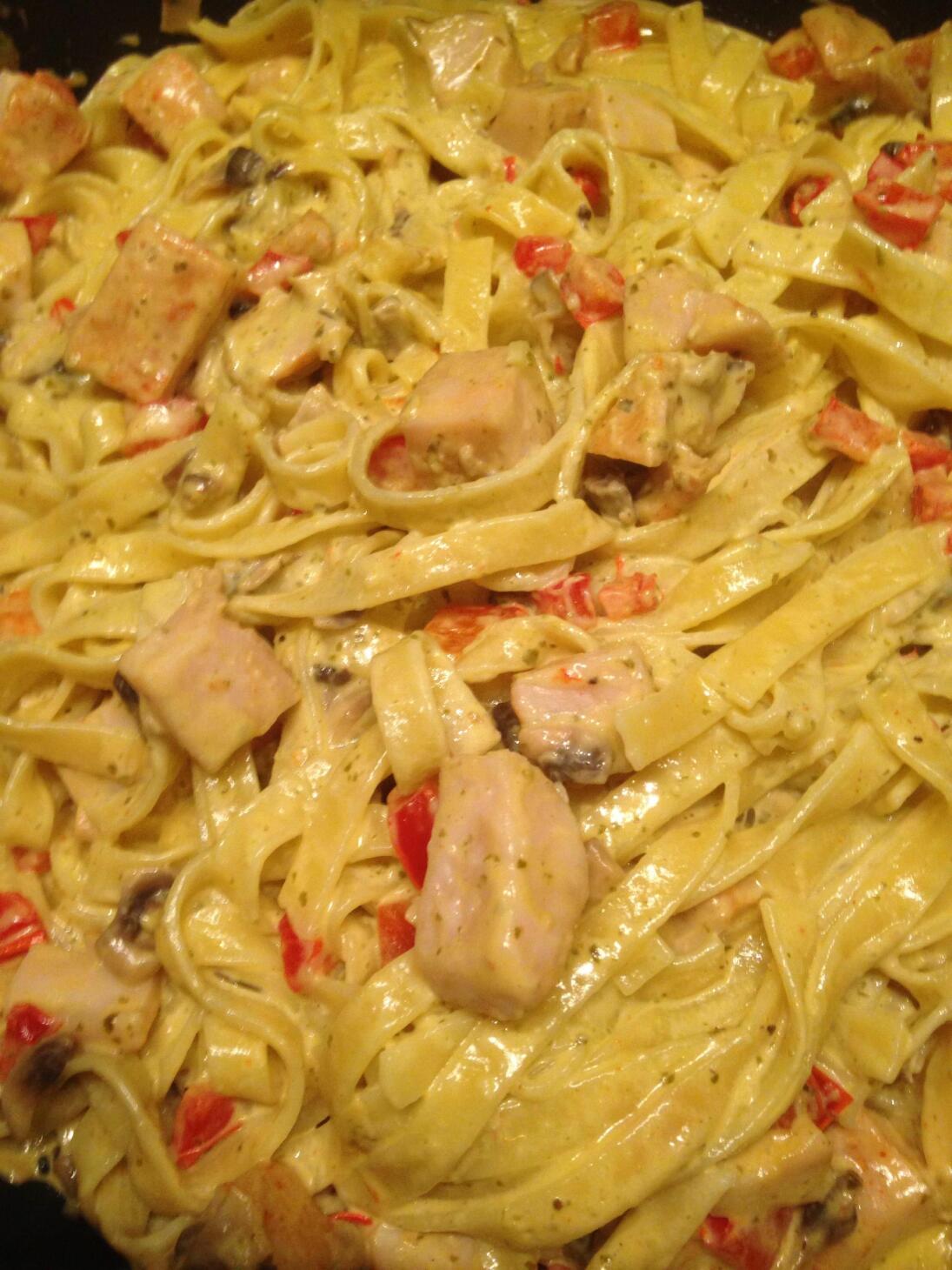 Krämig kycklingpasta