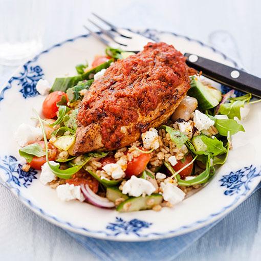 Kycklingsallad arrabbiata