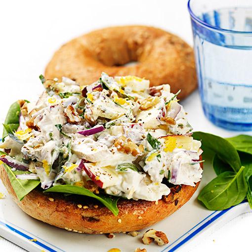 Bagel med kycklingfyllning