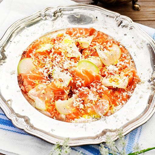 Lättgravad lax med grönt äpple