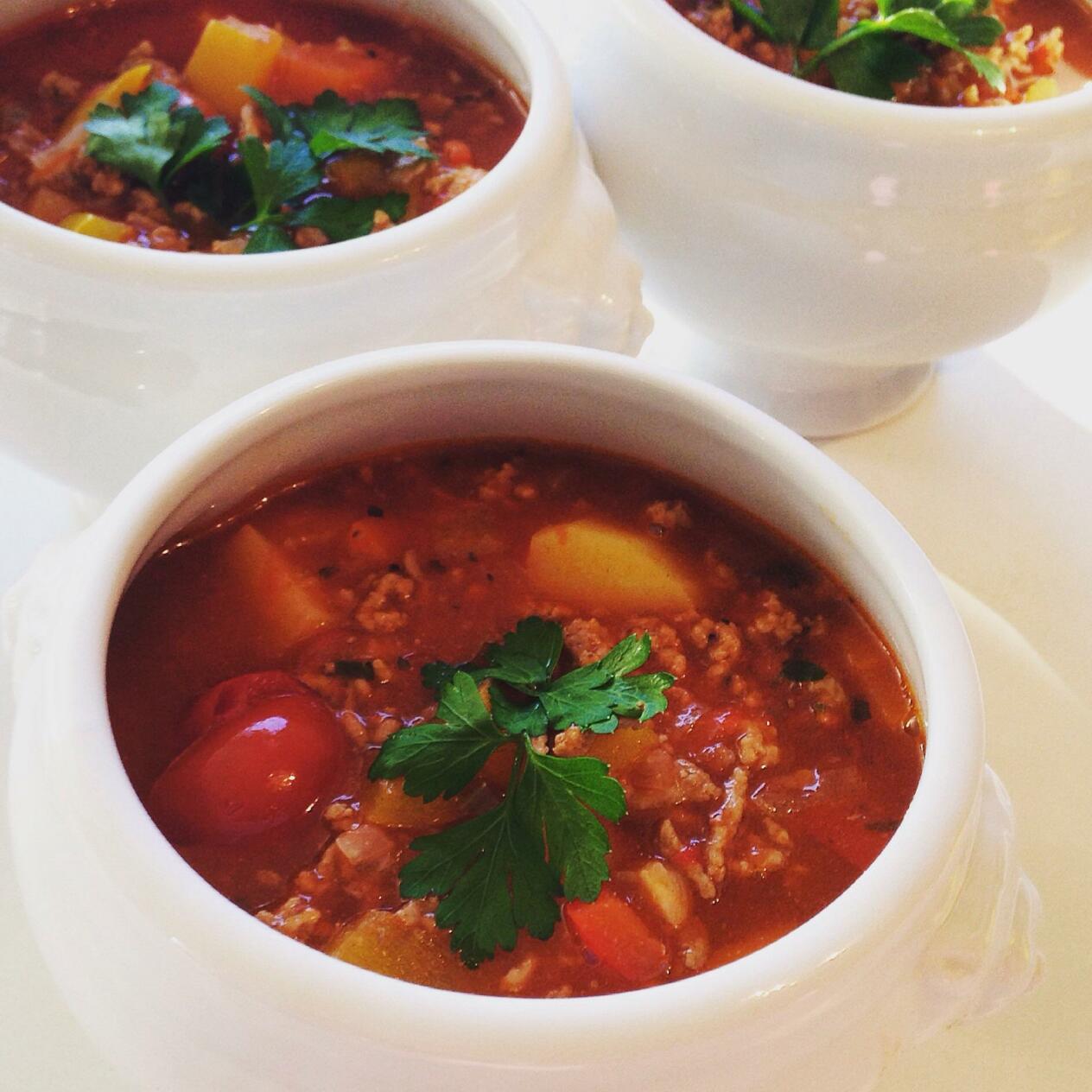 Gulaschsoppa med köttfärs