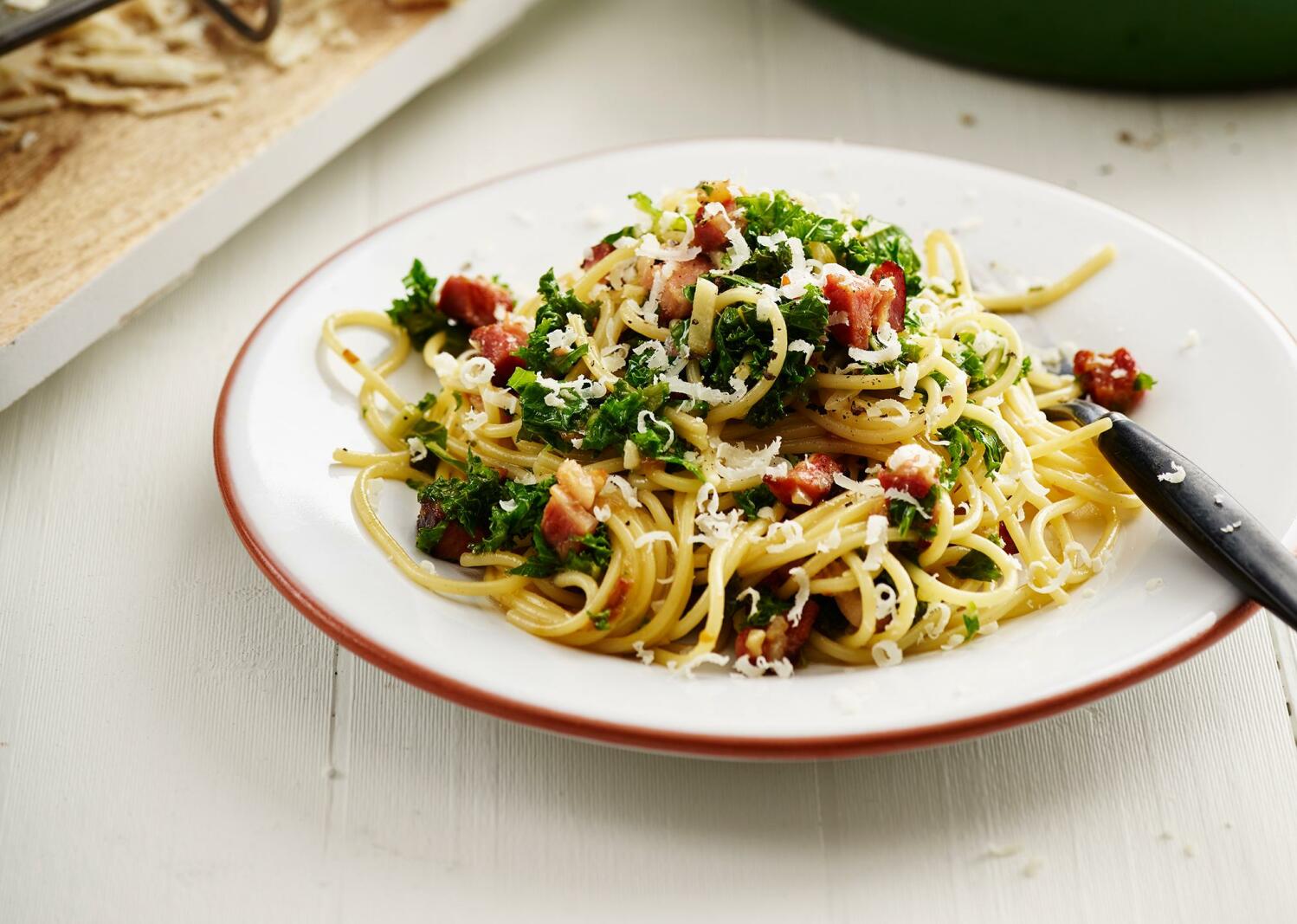Carbonara med fräst grönkål
