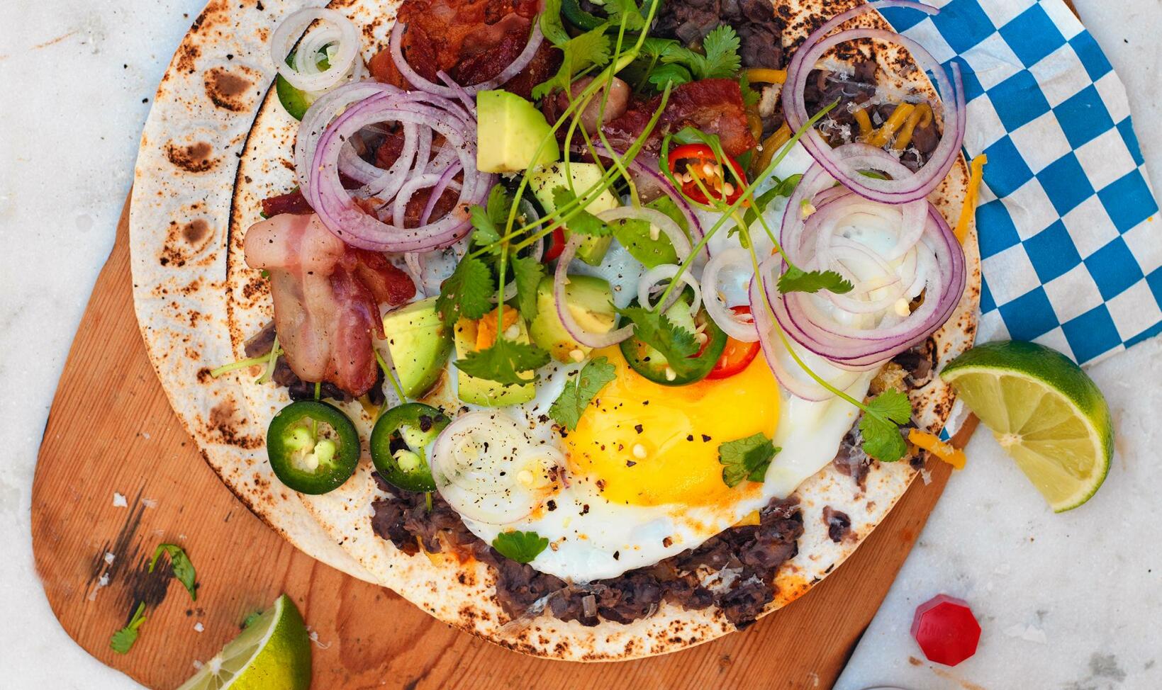 Huevos rancheros ägg på texmexvis