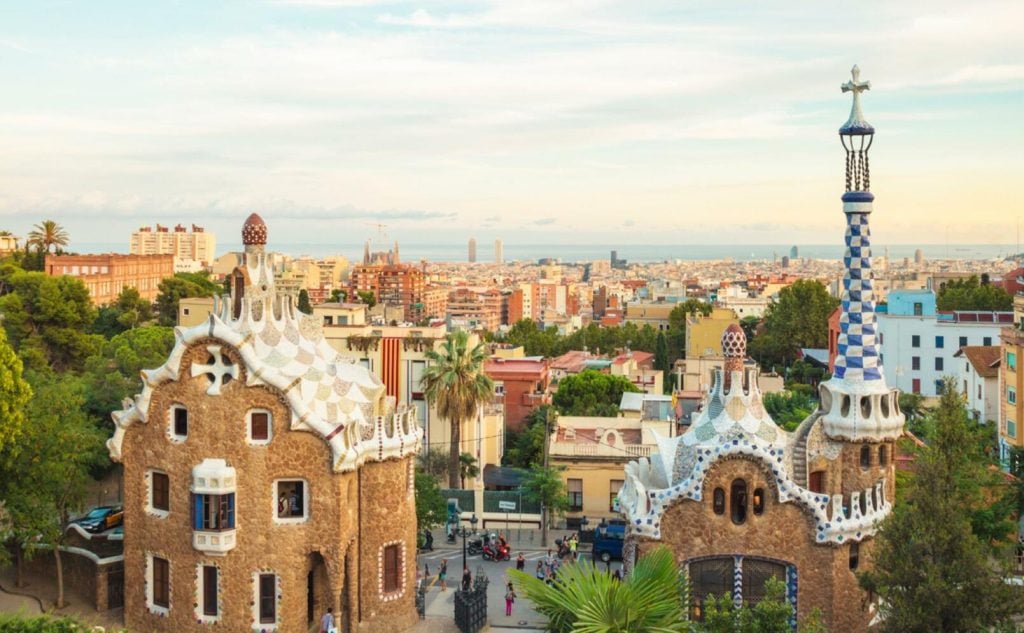 Parc Güell i Barcelona. Värt att besöka, men låt platsen ta sin tid. Foto: iStock